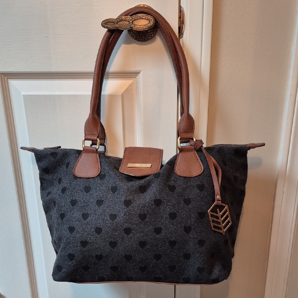 NWOT Call It Spring Grey Bag with Black Hearts